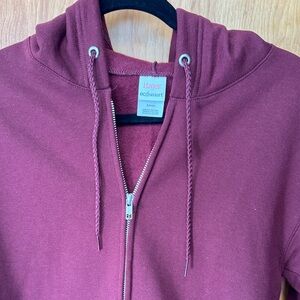 Hanes men’s maroon Zip-Up Hoodie